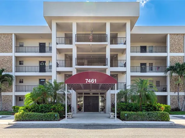 7461 W Country Club Dr N APT 206, Sarasota, FL 34243