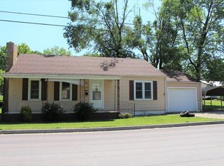 336 N Hovis St, Mountain Grove, MO 65711