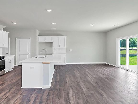 2nd image of 1016 Salient Ct