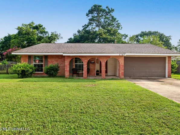 1740 Thomas Jefferson Dr, Biloxi, MS 39531
