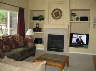 372 Rose Finch Cir, Highlands Ranch, CO 80129