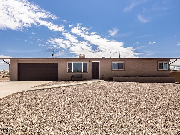 2nd image of 2920 Bluewater Dr