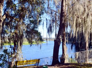 5255 W Riverbend Rd, Dunnellon, FL 34433