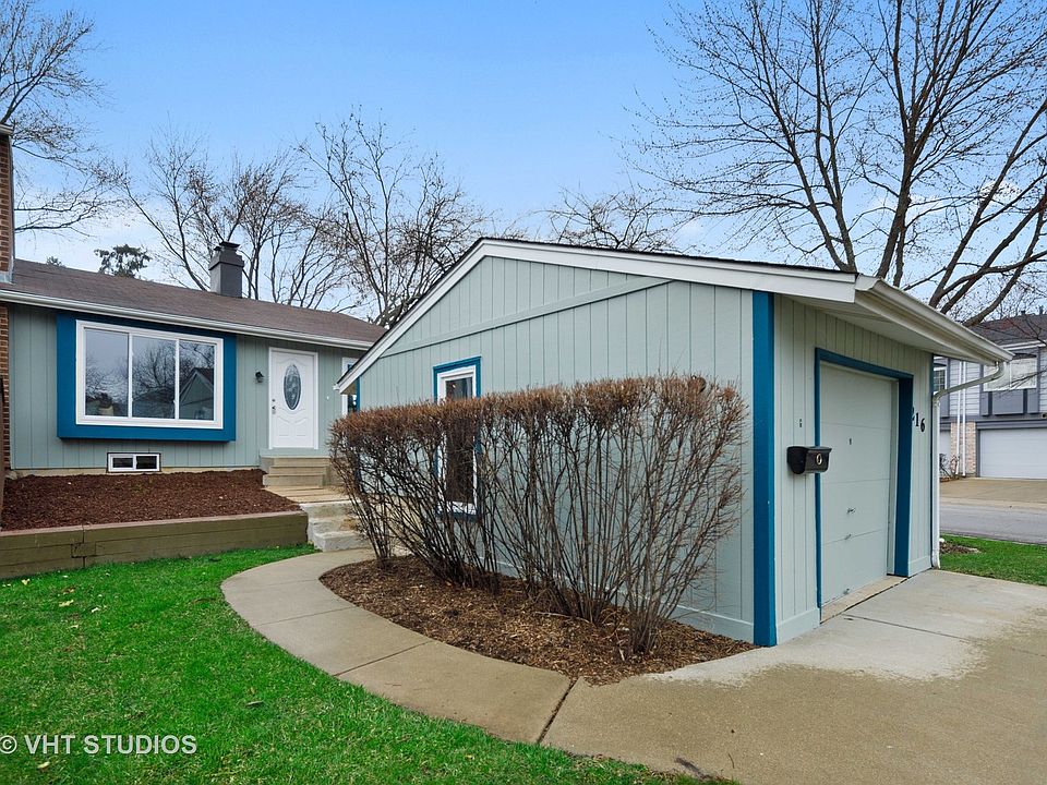 1st image of 216 Clearbrook Ln