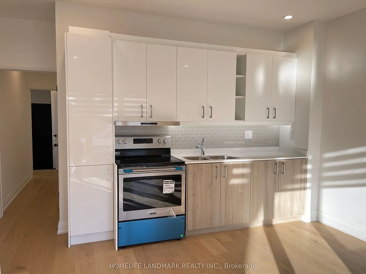 Building Photo - 2 Persica St #MAIN BASEMENT