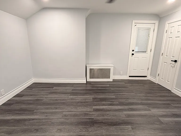 230-14 116th Ave #2 — Photo 7