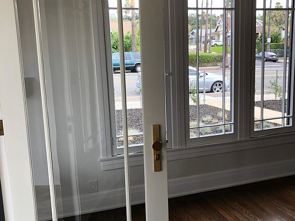4th image of 5007 Townsend Ave