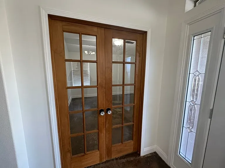 2343 Genevieve Way — Photo 4