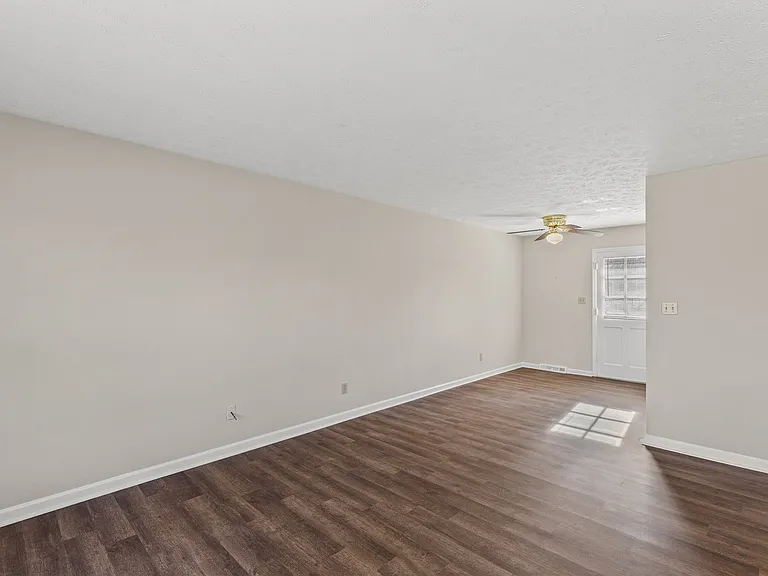 3395 Montavesta Rd — Photo 20