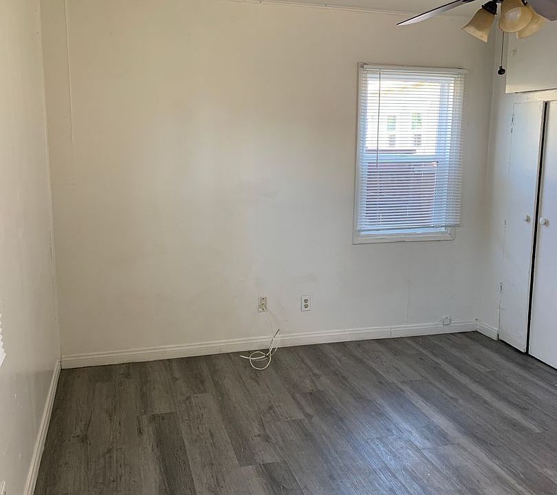 1st image of 4117-4123 41st St #41215