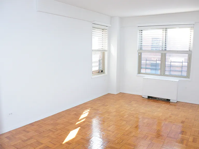 10740 Queens Blvd #4E — Photo 15