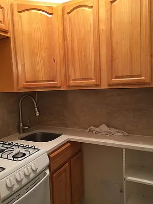 Rented by Ready Group | media 8