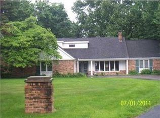 11185 Dragoon Trl, Mishawaka, IN 46544