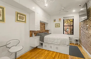 430 East 87th Street