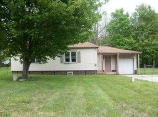 2611 W Thar Rd, Coloma, MI 49038
