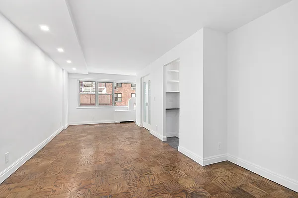 Rented by Corcoran | media 1