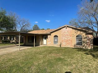 1914 Northlake Dr, Garland, TX