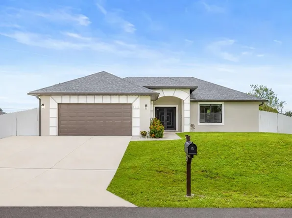 2812 12th St SW, Lehigh Acres, FL 33976