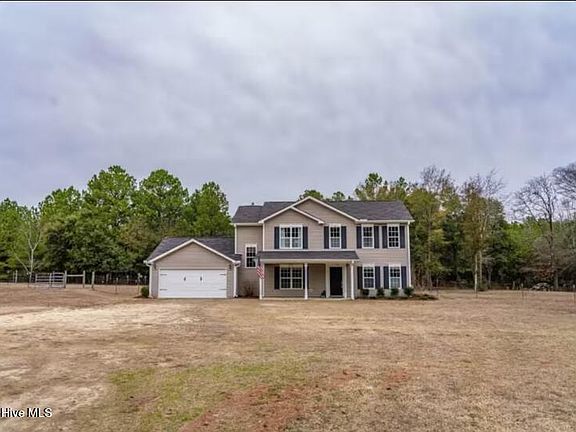 3rd image of 144 Gaston Way
