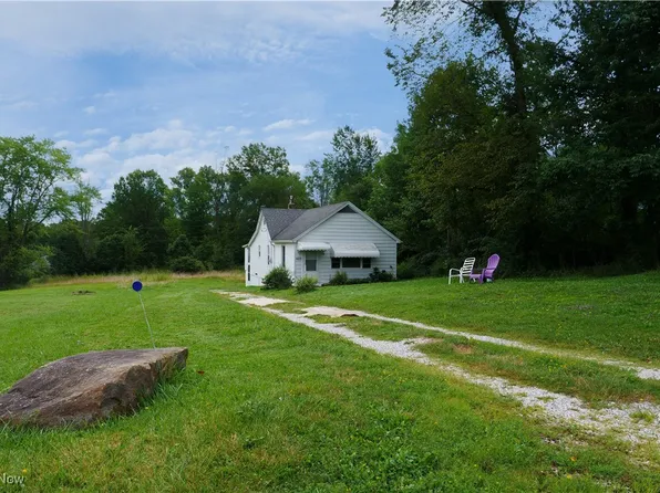 9879 Shepard Rd, Macedonia, OH 44056