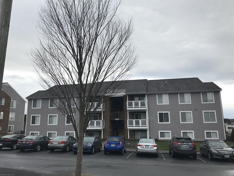 1st image of 1204 University Ter APT D