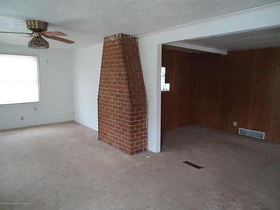 4th image of 338 S Rosemary St