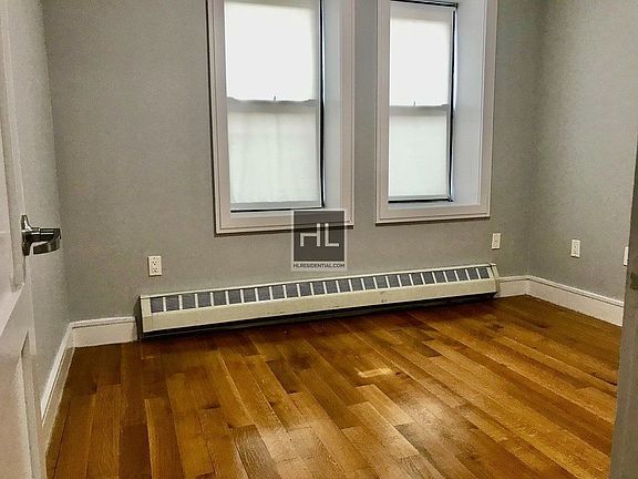 4th image of 533 W 142nd St