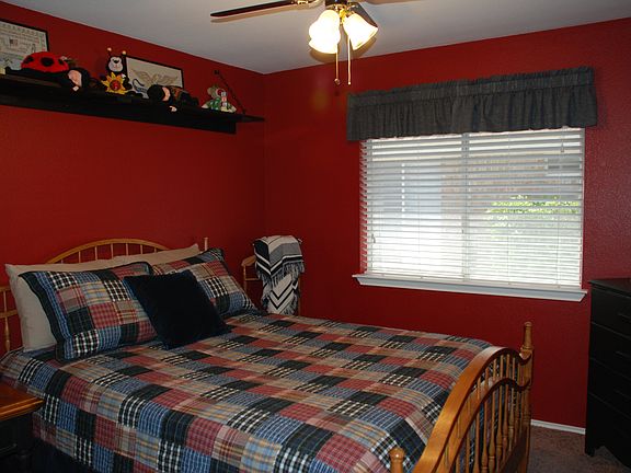 3rd image of 1200 Willow Creek Dr