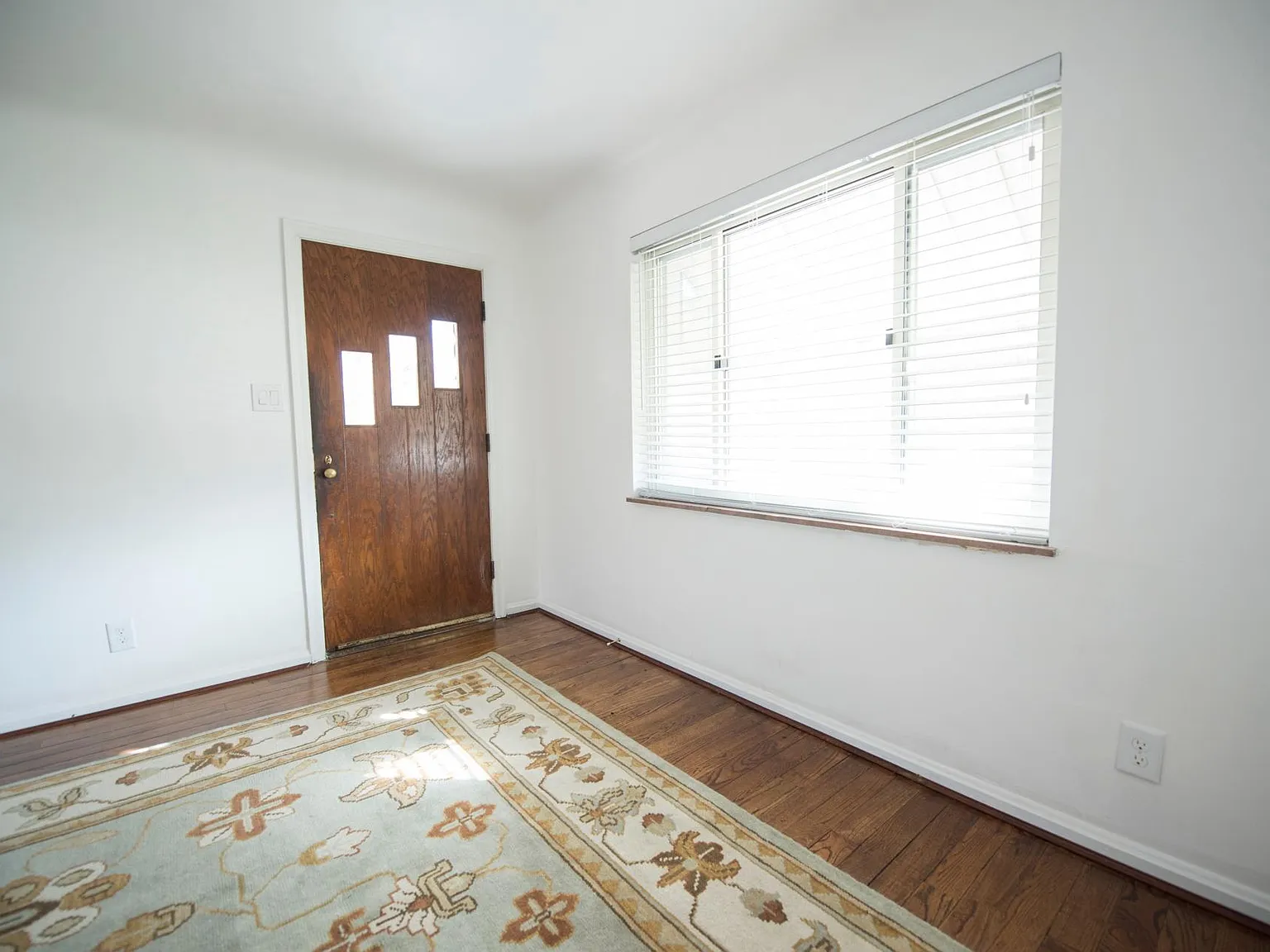 2 bed, 800 sqft, $1,250 — Photo 4