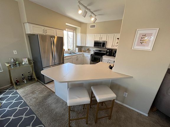 5th image of 4504 E Glenhaven Dr