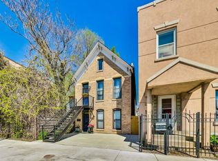 2242 W Grand Ave, Chicago, IL 60612