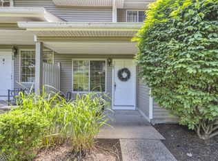 25 Tory Ct, Bedminster, NJ 07921