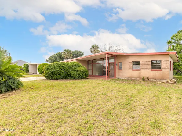100 Carolyn Ter, Daytona Beach, FL 32118