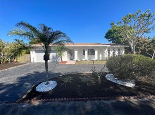 5281 SW 7th St, Plantation, FL 33317
