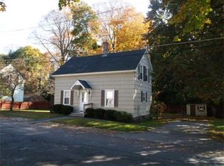 3 Pond St, Westford, MA 01886