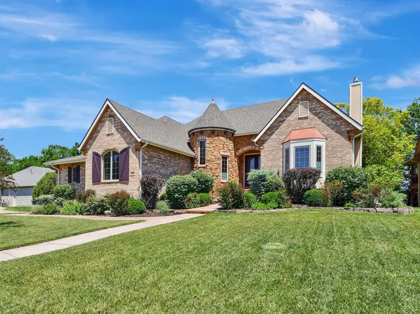 15924 E Lynnwood Cir, Wichita, KS 67230