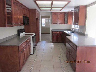 4th image of 1363 Heritage Ct
