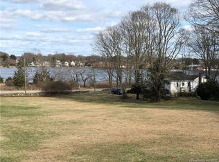 283 River Rd, Groton, CT 06355