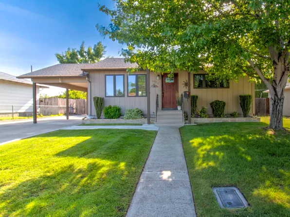 2002 Everest Ave, Richland, WA 99354