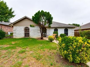 5131 Wesley Chapel Ln, Dallas, TX 75236