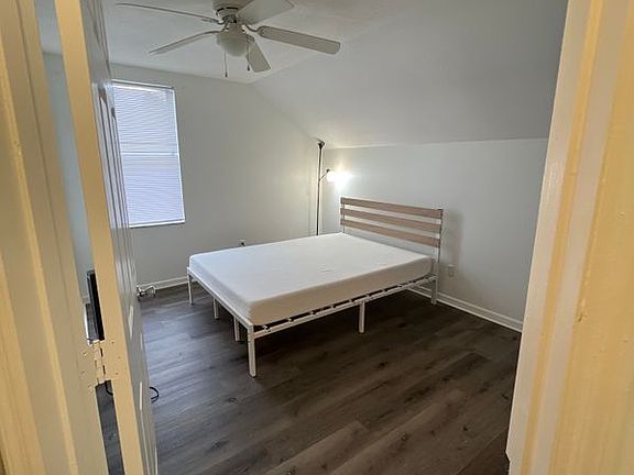 2nd image of 4233 Forest Island Dr