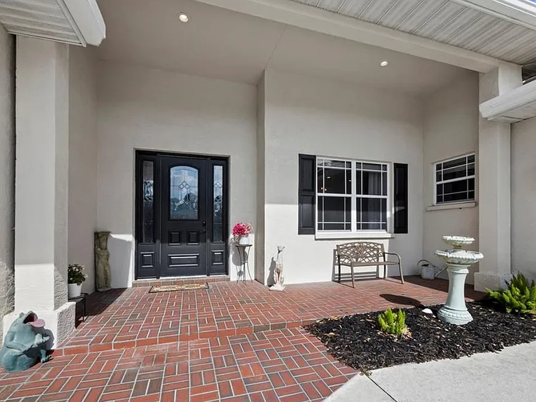 Butlers Crest Dr — Photo 3