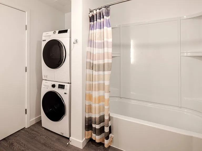 Energy efficient, in-home front-loading washer and dryer