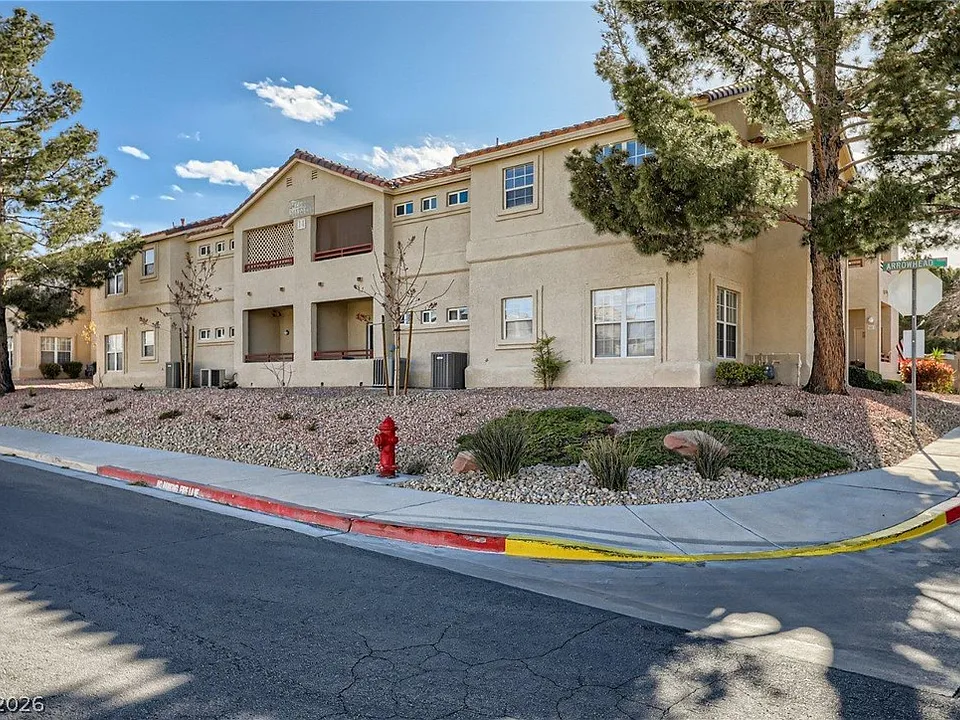 520 Arrowhead Trl #1424