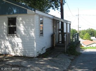309 N Potomac St, Waynesboro, PA 17268