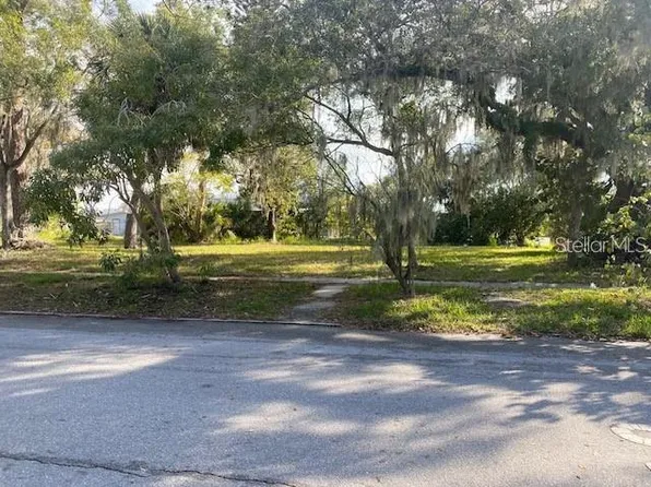 1406 15th St #1, Sarasota, FL 34236