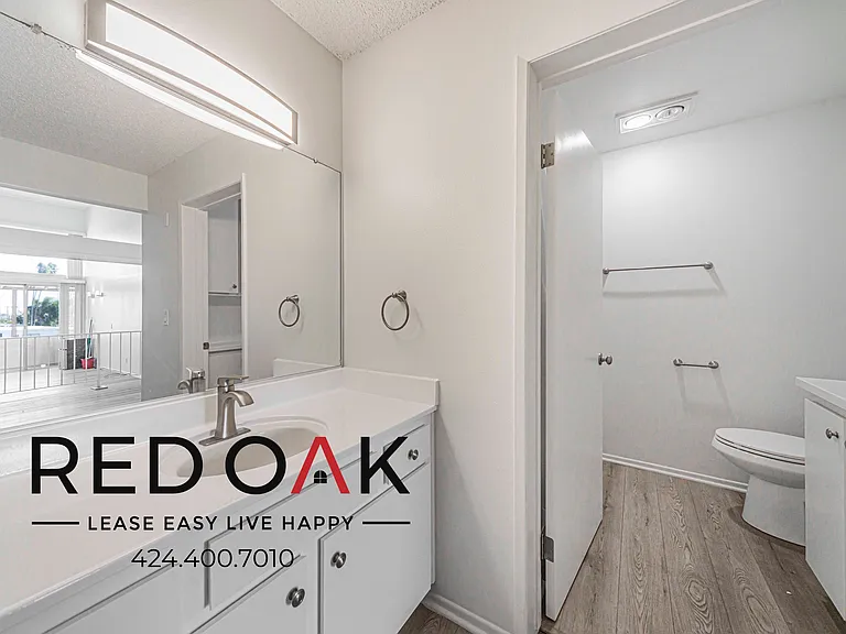 8309 Cedros Ave #308 — Photo 11