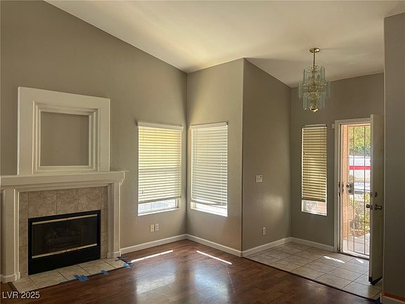 4th image of 9436 Silvaner Ct