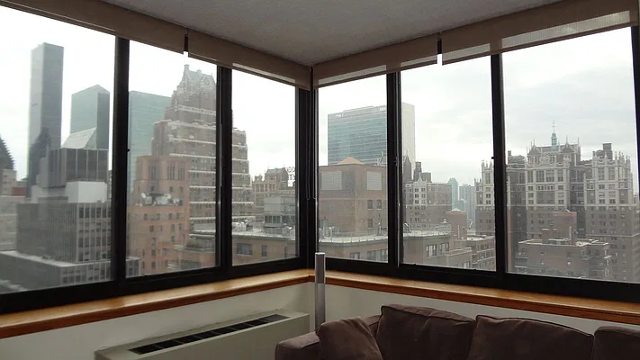 Rented by Royal Operation System | media 13