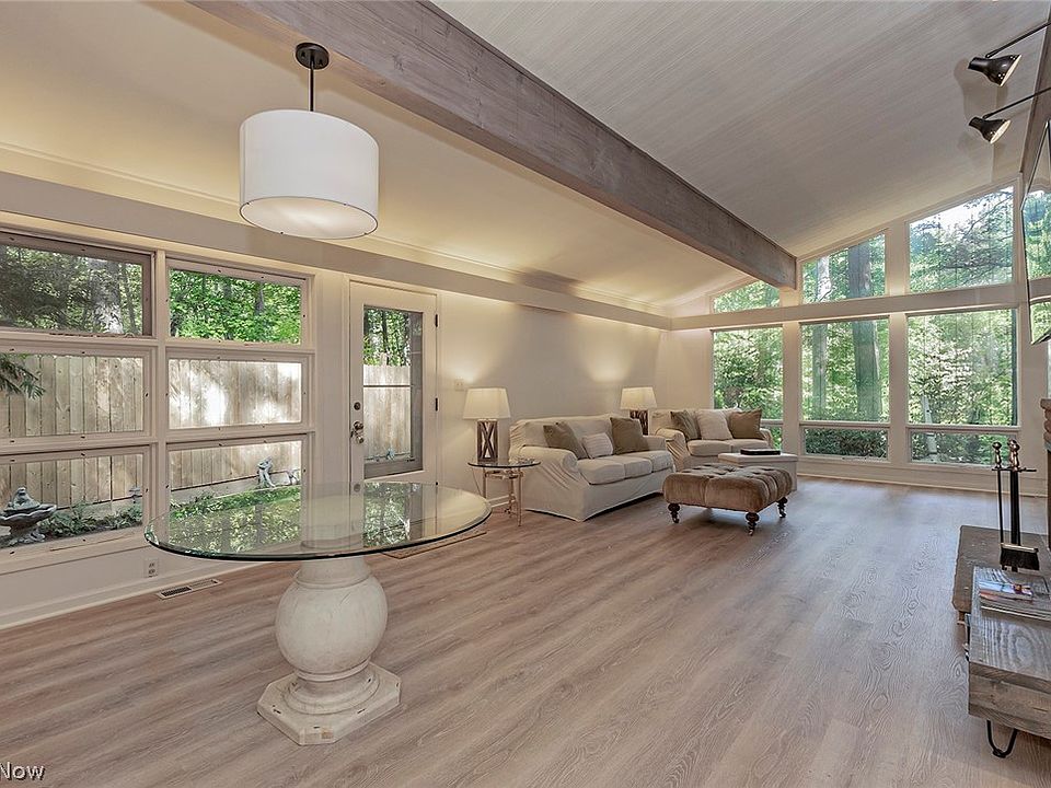 11950 Sperry Rd, Chesterland, OH 44026 Zillow